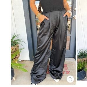 Mable the Nelly pants black